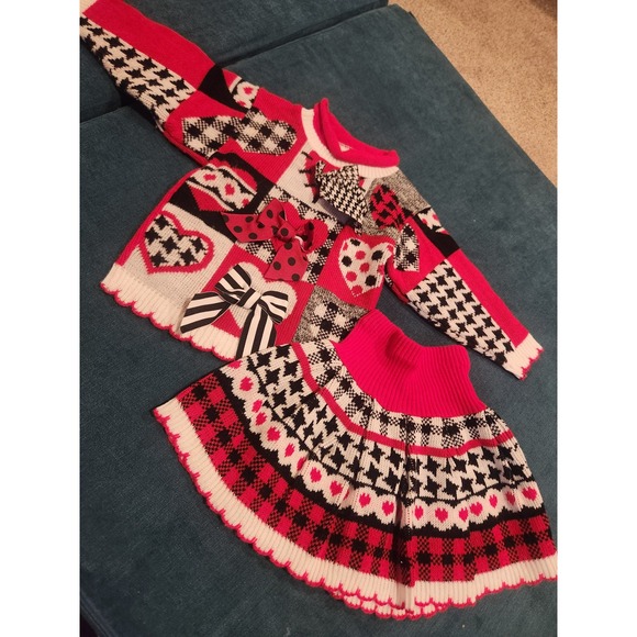 Miniwaves Kids 2T Sweater Skirt Set Red Black Heart Bows Made in USA vintage